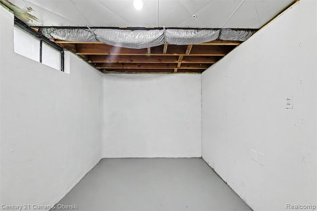 20446 Champaign Street, Taylor, MI 48180