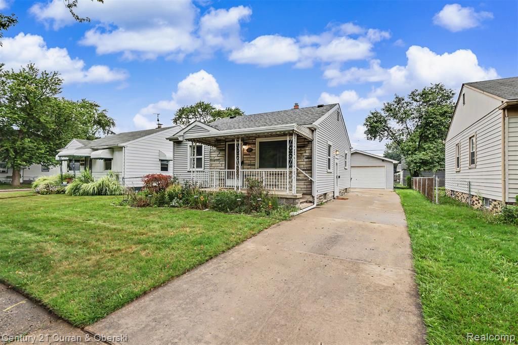 20446 Champaign Street, Taylor, MI 48180