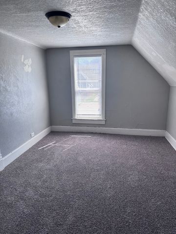 540 16TH Avenue, East Moline, IL 61244