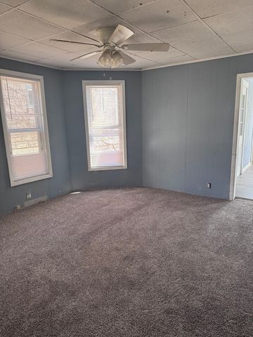 540 16TH Avenue, East Moline, IL 61244