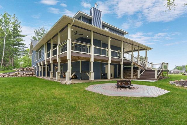 W6880 Maplewood Lane, Medford, WI 54451