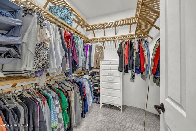 901 Sun Runner Place, Wilmington, NC 28405