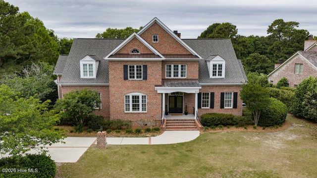 901 Sun Runner Place, Wilmington, NC 28405