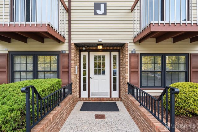 116 Orlando Street, Edison, NJ 08817
