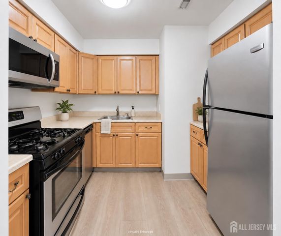 116 Orlando Street, Edison, NJ 08817