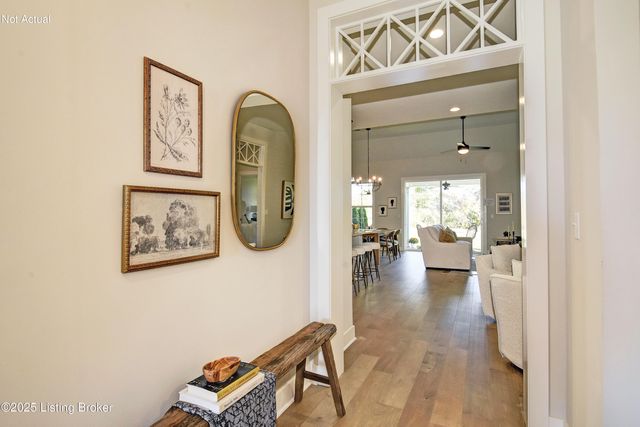 12502 Button Willow Ln, Louisville, KY 40299