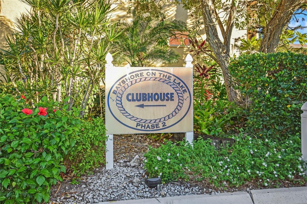 Image 37 of property listing at 3617 LAKE BAYSHORE DRIVE J-401, Bradenton, FL 34205