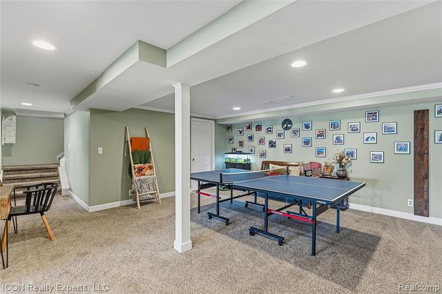 3860 E Commerce Road, Commerce Twp, MI 48382
