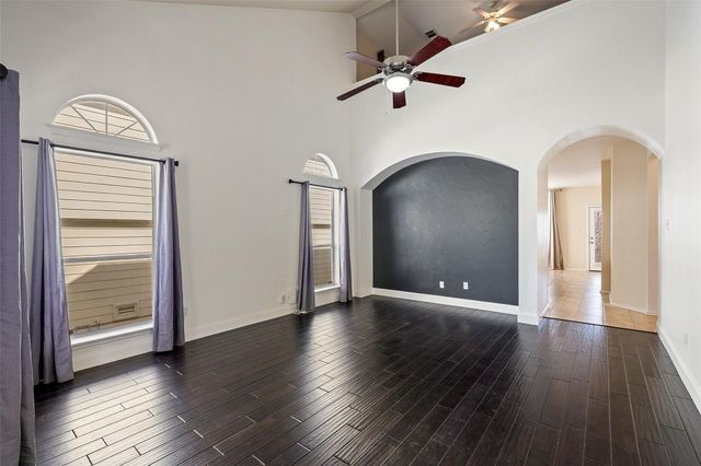 8303 Minnesota LN, Austin, TX 78745