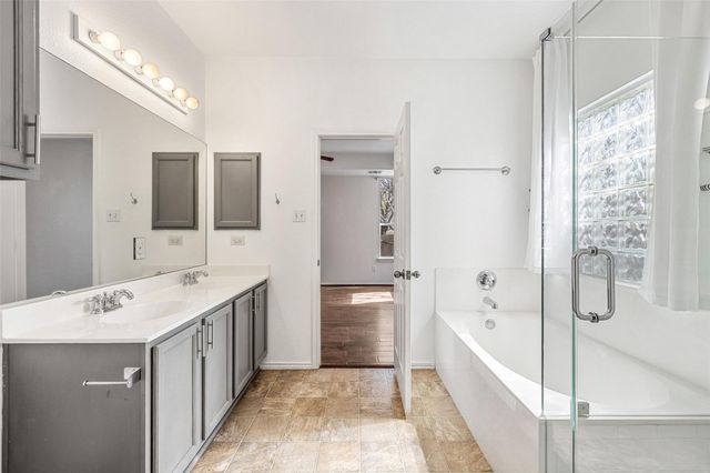 8303 Minnesota LN, Austin, TX 78745