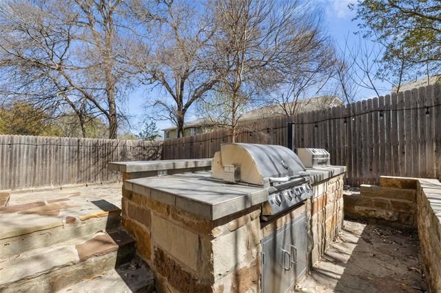 8303 Minnesota LN, Austin, TX 78745