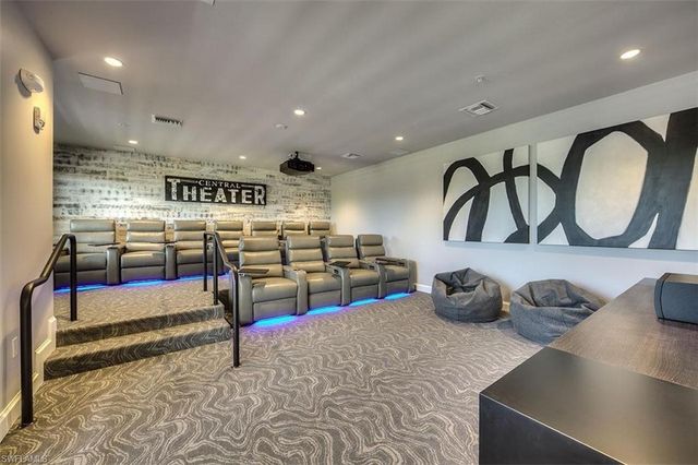 1115 Central AVE 339, Naples, FL 34102