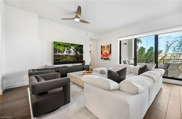 1115 Central AVE 339, Naples, FL 34102
