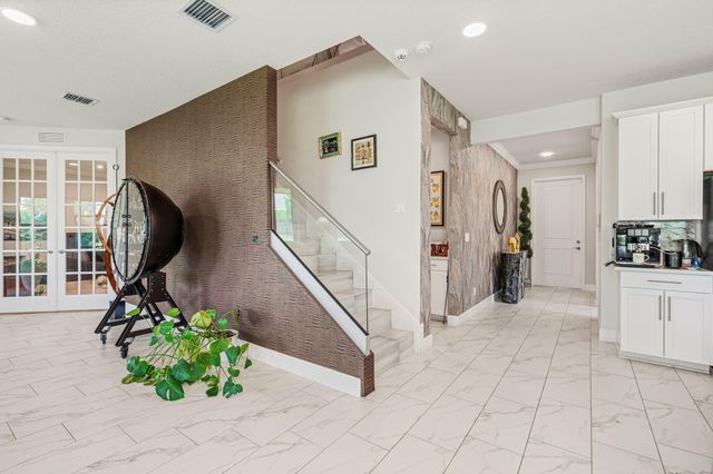 19227 Broad Shore Walk, Loxahatchee, FL 33470
