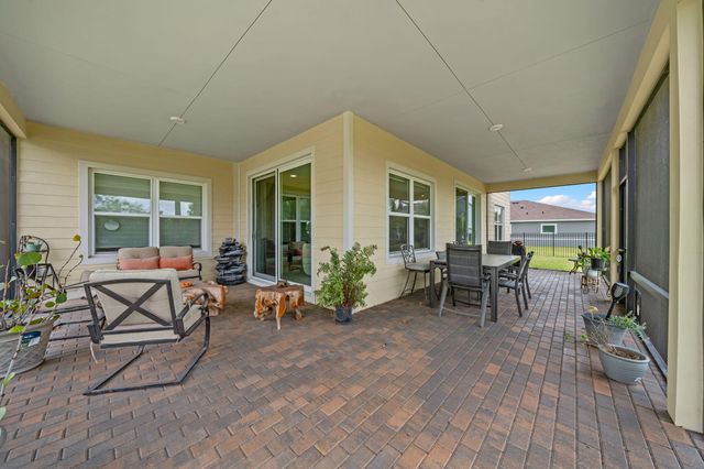 19227 Broad Shore Walk, Loxahatchee, FL 33470