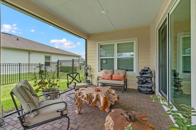 19227 Broad Shore Walk, Loxahatchee, FL 33470