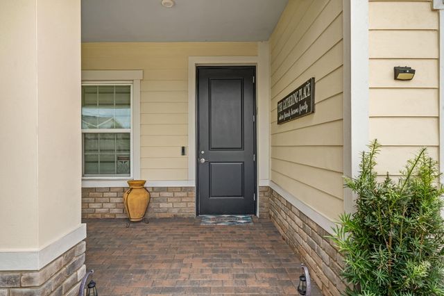 19227 Broad Shore Walk, Loxahatchee, FL 33470