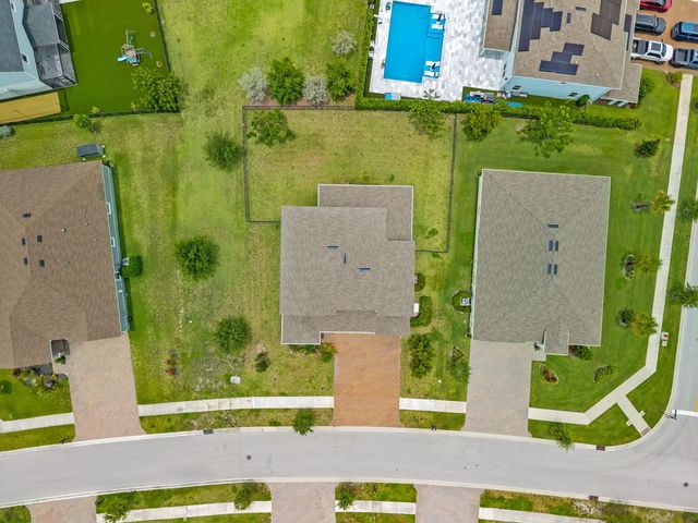 19227 Broad Shore Walk, Loxahatchee, FL 33470