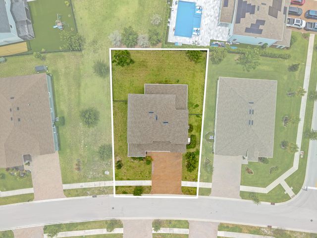 19227 Broad Shore Walk, Loxahatchee, FL 33470
