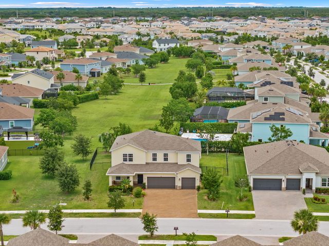 19227 Broad Shore Walk, Loxahatchee, FL 33470