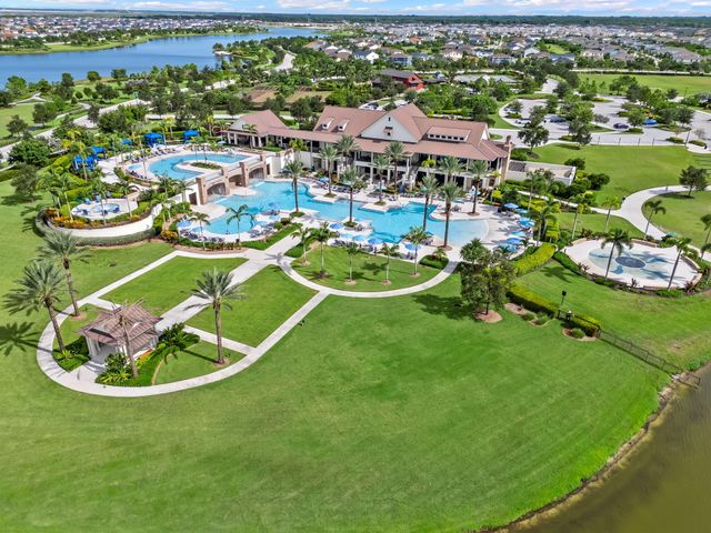 19227 Broad Shore Walk, Loxahatchee, FL 33470