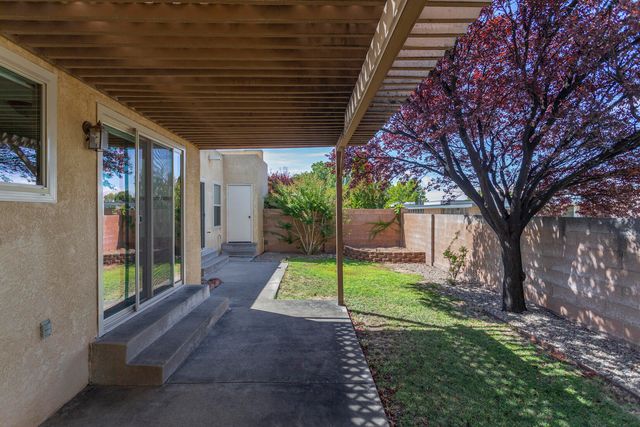 6321 Antares Road NE, Albuquerque, NM 87111