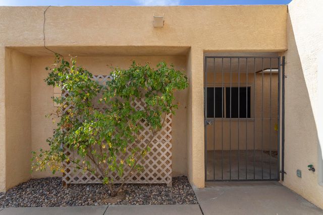 6321 Antares Road NE, Albuquerque, NM 87111
