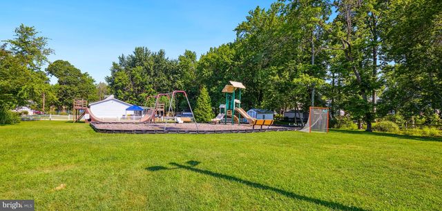 1242 CREEK DR, Annapolis, MD 21403