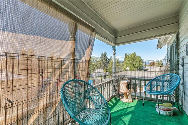 1984 Brookhurst Street, Medford, OR 97504