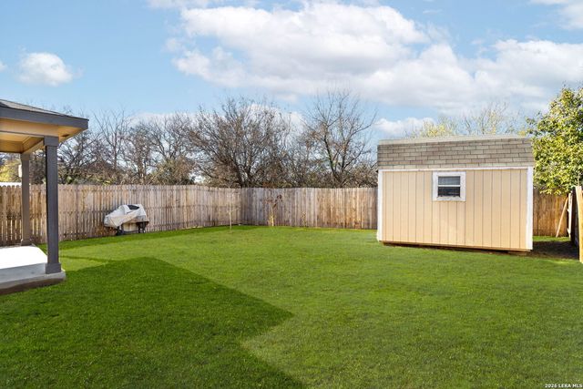 9359 Maple Silver, San Antonio, TX 78254