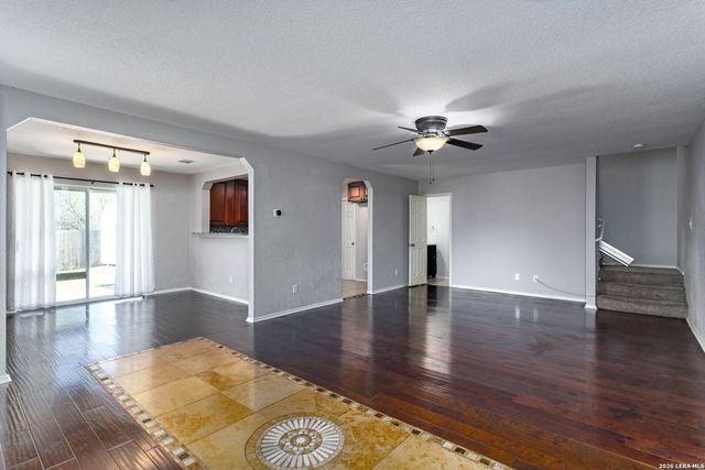 9359 Maple Silver, San Antonio, TX 78254