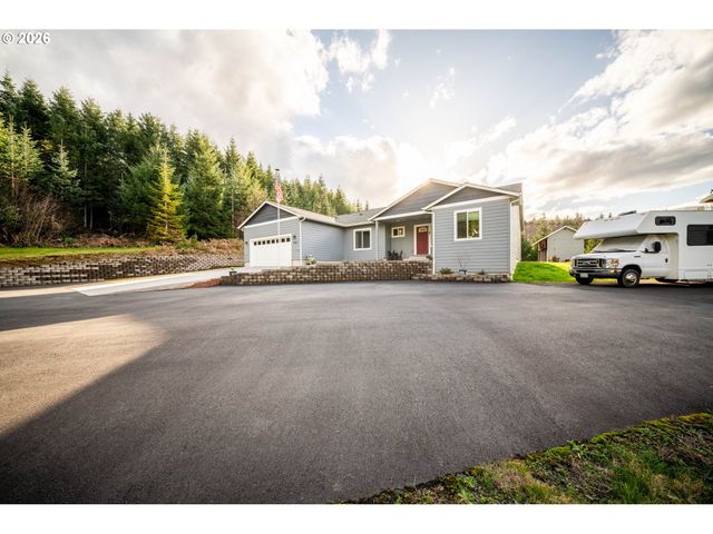 946 PAINE Rd, Castle Rock, WA 98611