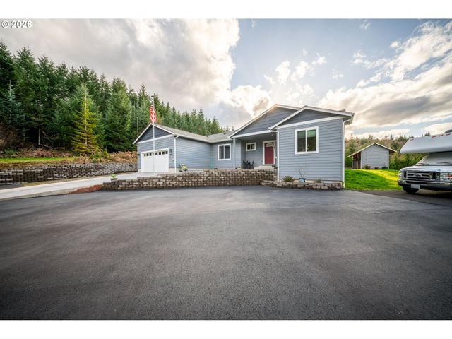 946 PAINE Rd, Castle Rock, WA 98611