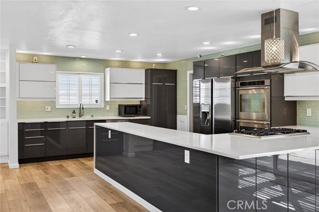 1742 N Albright Avenue, Upland, CA 91784