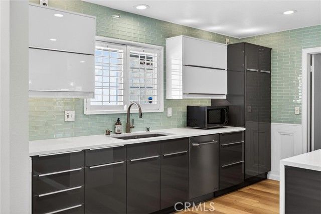 1742 N Albright Avenue, Upland, CA 91784