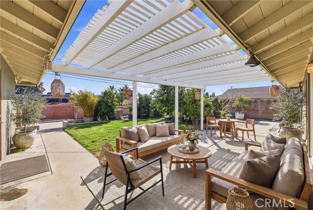 1742 N Albright Avenue, Upland, CA 91784