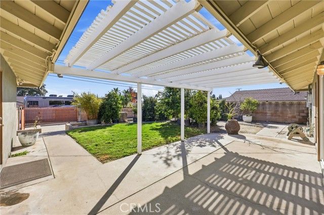 1742 N Albright Avenue, Upland, CA 91784