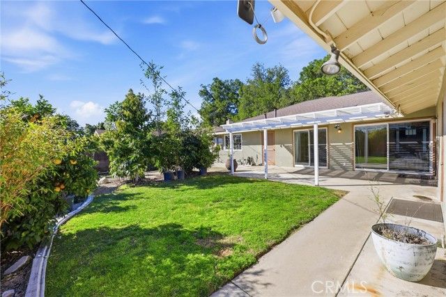 1742 N Albright Avenue, Upland, CA 91784