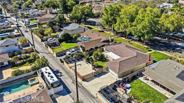 1742 N Albright Avenue, Upland, CA 91784