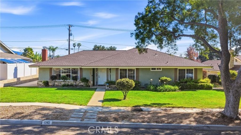 1742 N Albright Avenue, Upland, CA 91784