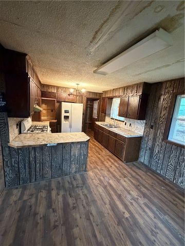 1548 County Road 731, Berryville, AR 72616