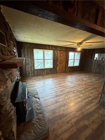 1548 County Road 731, Berryville, AR 72616