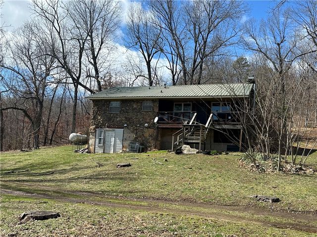 1548 County Road 731, Berryville, AR 72616