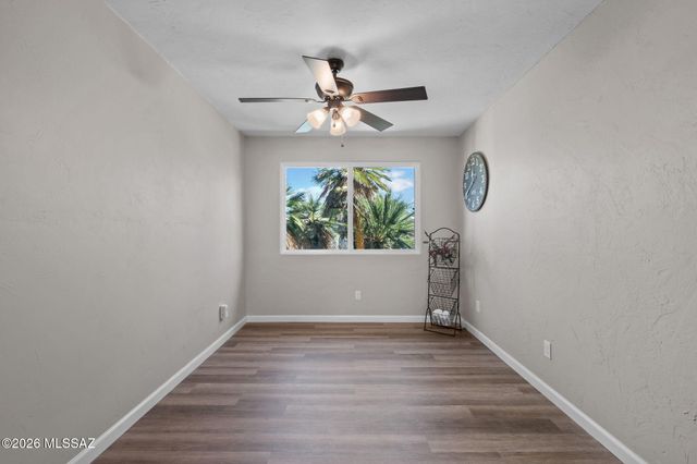 450 N Bedford Drive, Tucson, AZ 85710