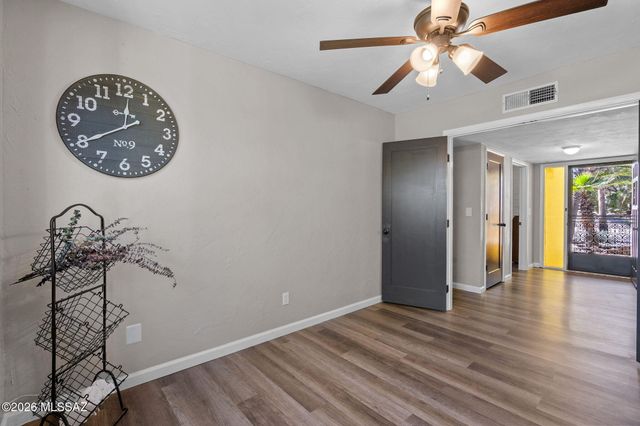 450 N Bedford Drive, Tucson, AZ 85710