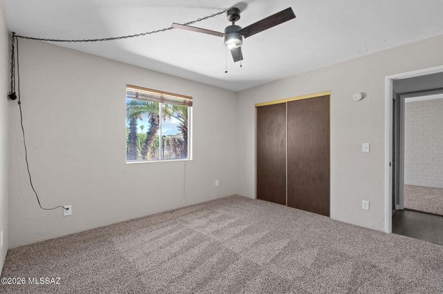 450 N Bedford Drive, Tucson, AZ 85710