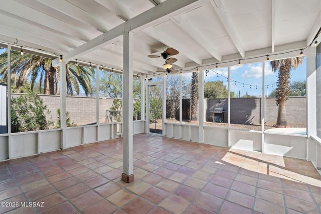 450 N Bedford Drive, Tucson, AZ 85710