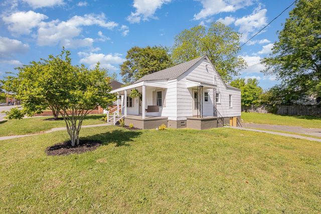 302 N Fayetteville Street, Clayton, NC 27520