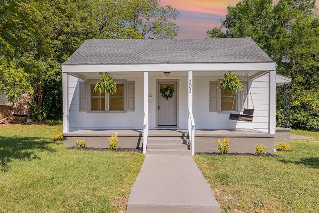 302 N Fayetteville Street, Clayton, NC 27520