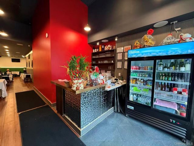 196 Smith Street, Brooklyn, NY 11201